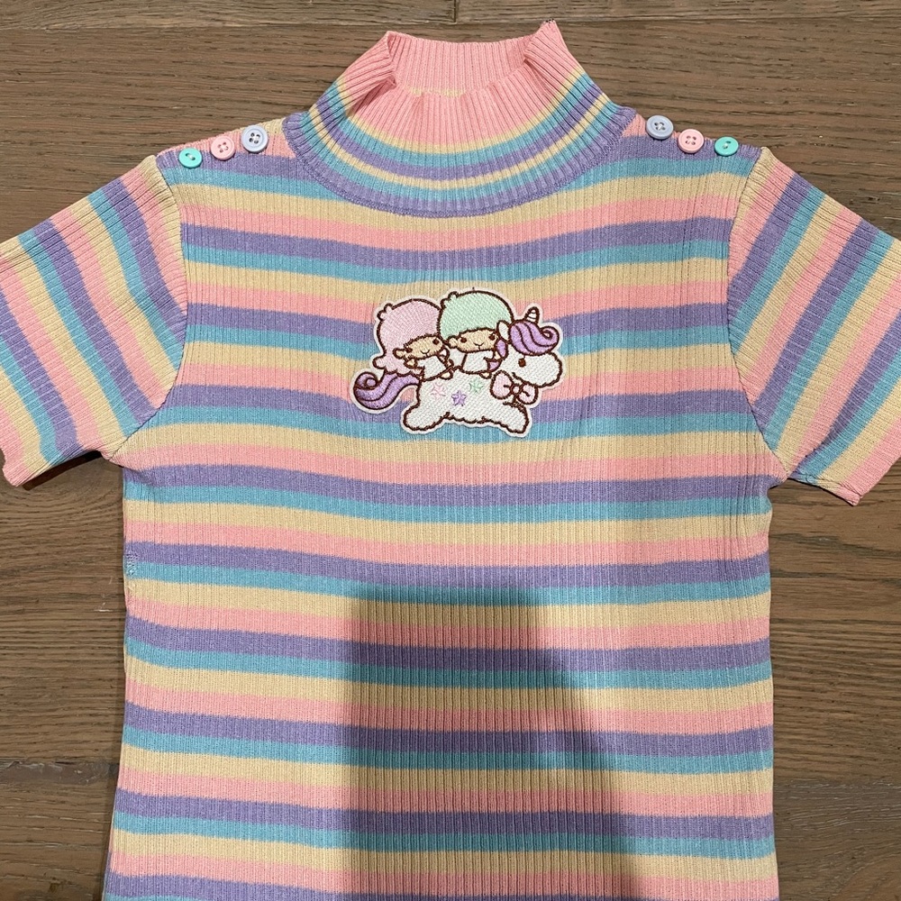 Custom LITTLE TWIN STARS rainbow pastel knit top - Picture 3 of 8